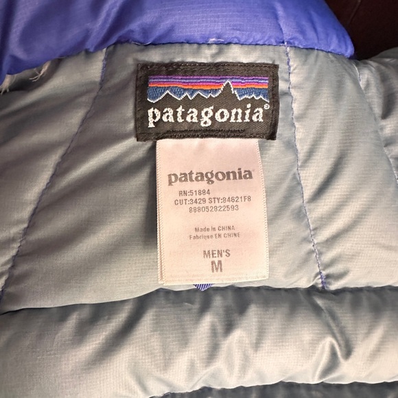 Patagonia Men's Blue Puffer Vest Size Medium - Picture 3 of 4